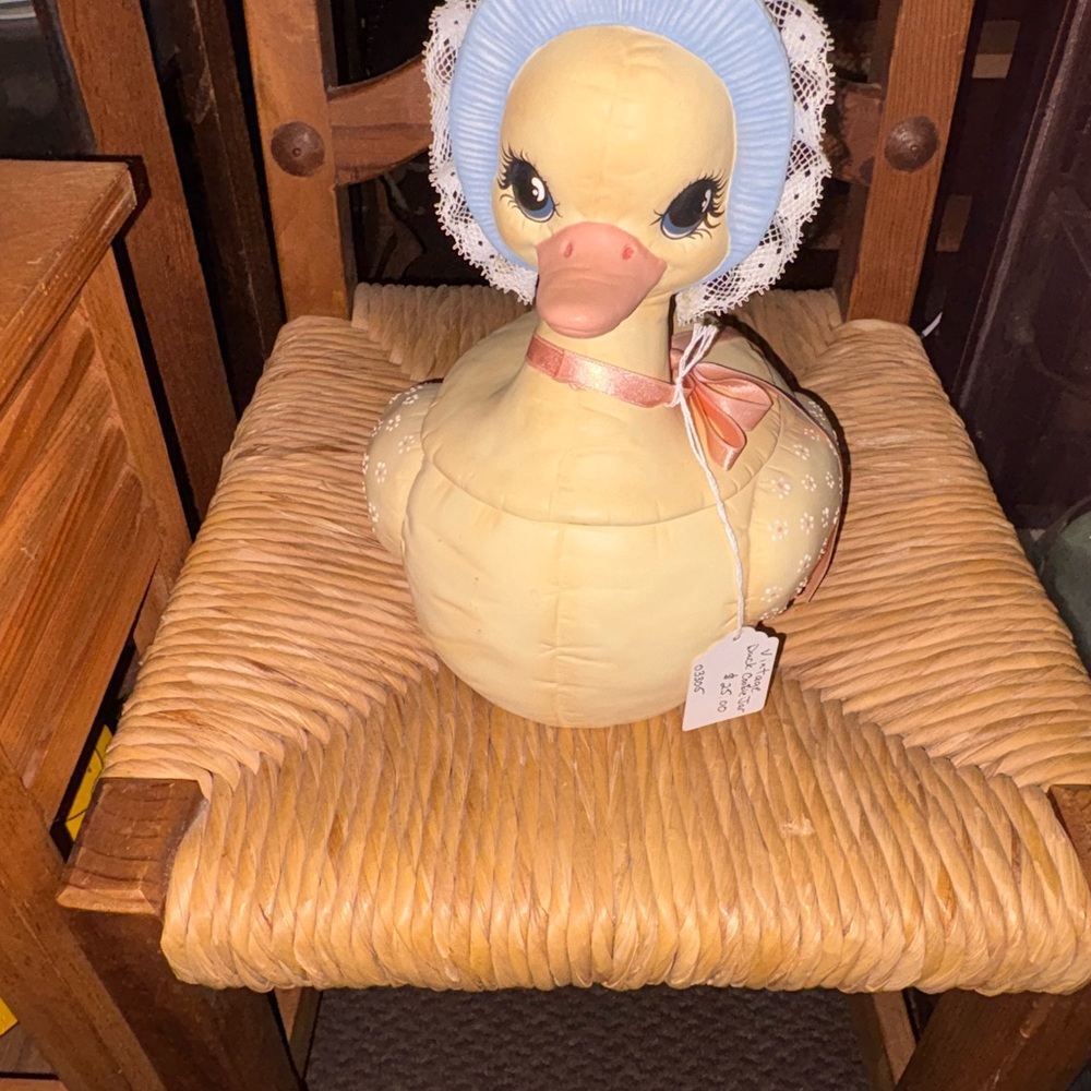 Charming Cream Duck cookie jar with Blue Bonnet